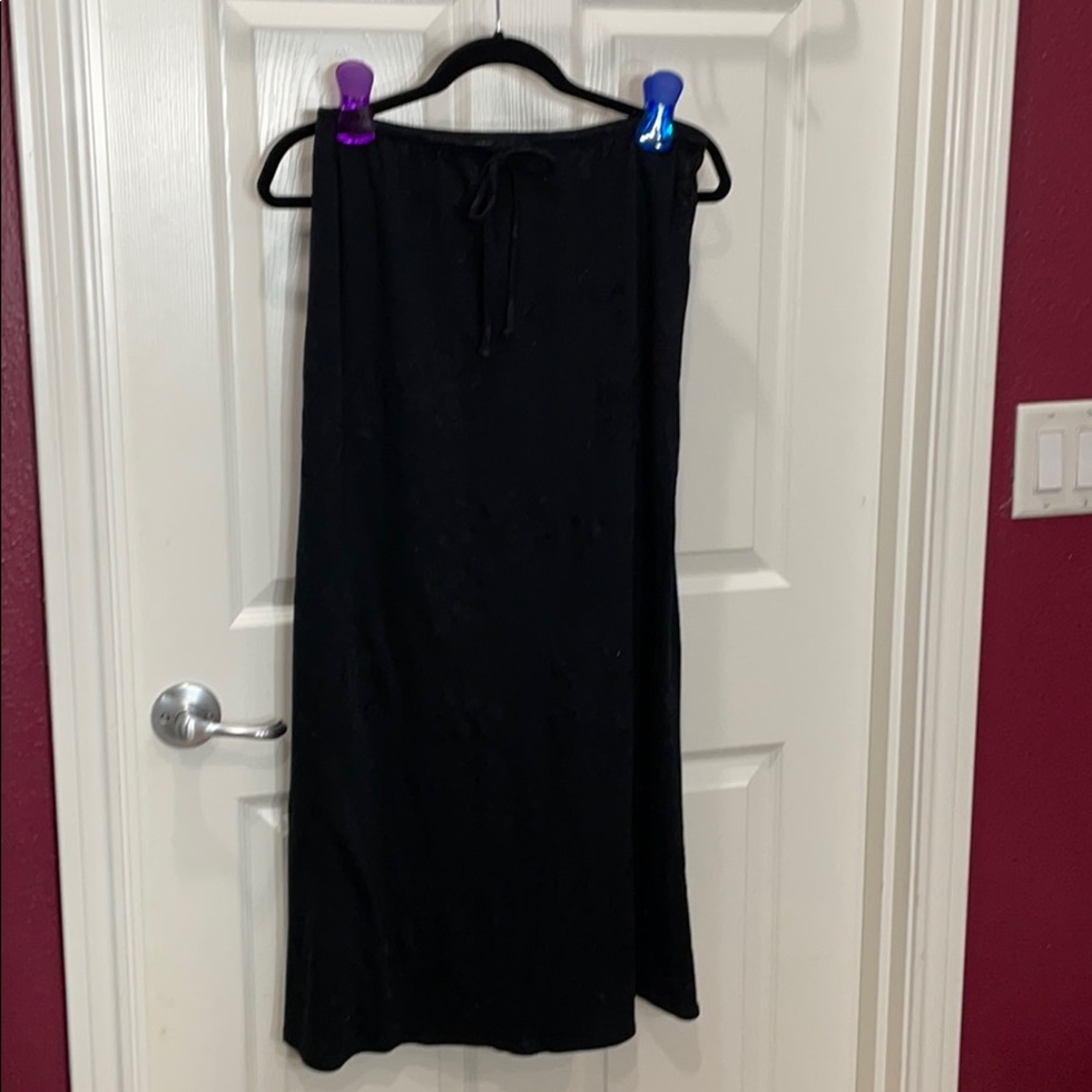 Ankle length Black Knit Skirt. Size L